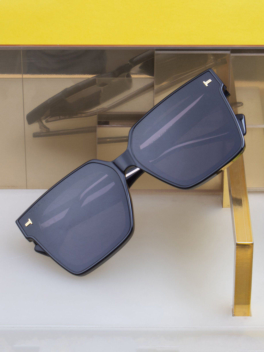 Ted Smith Adults Square Sunglasses with Polarised Lens FLORENCE_C4-BLACK