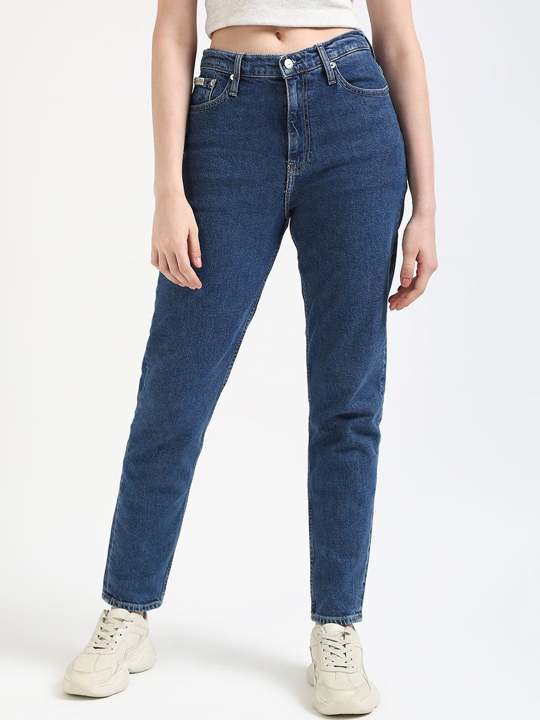 Calvin Klein Jeans Women Heavy Fade Mid-Rise Mom Fit Jeans