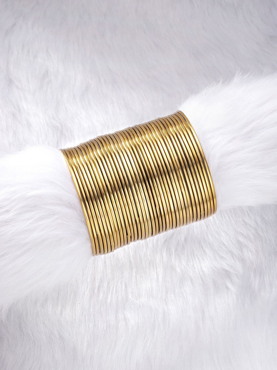 Peora Set Of 3 Gold-Plated Bangles