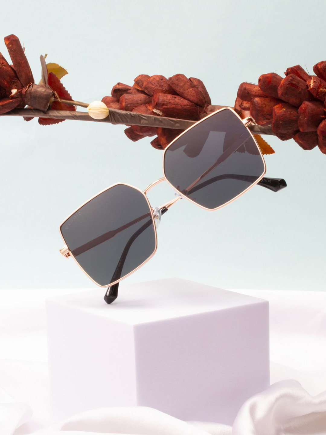 Ted Smith Unisex Square Sunglasses with Polarised Lens COSYBOX 2_C1