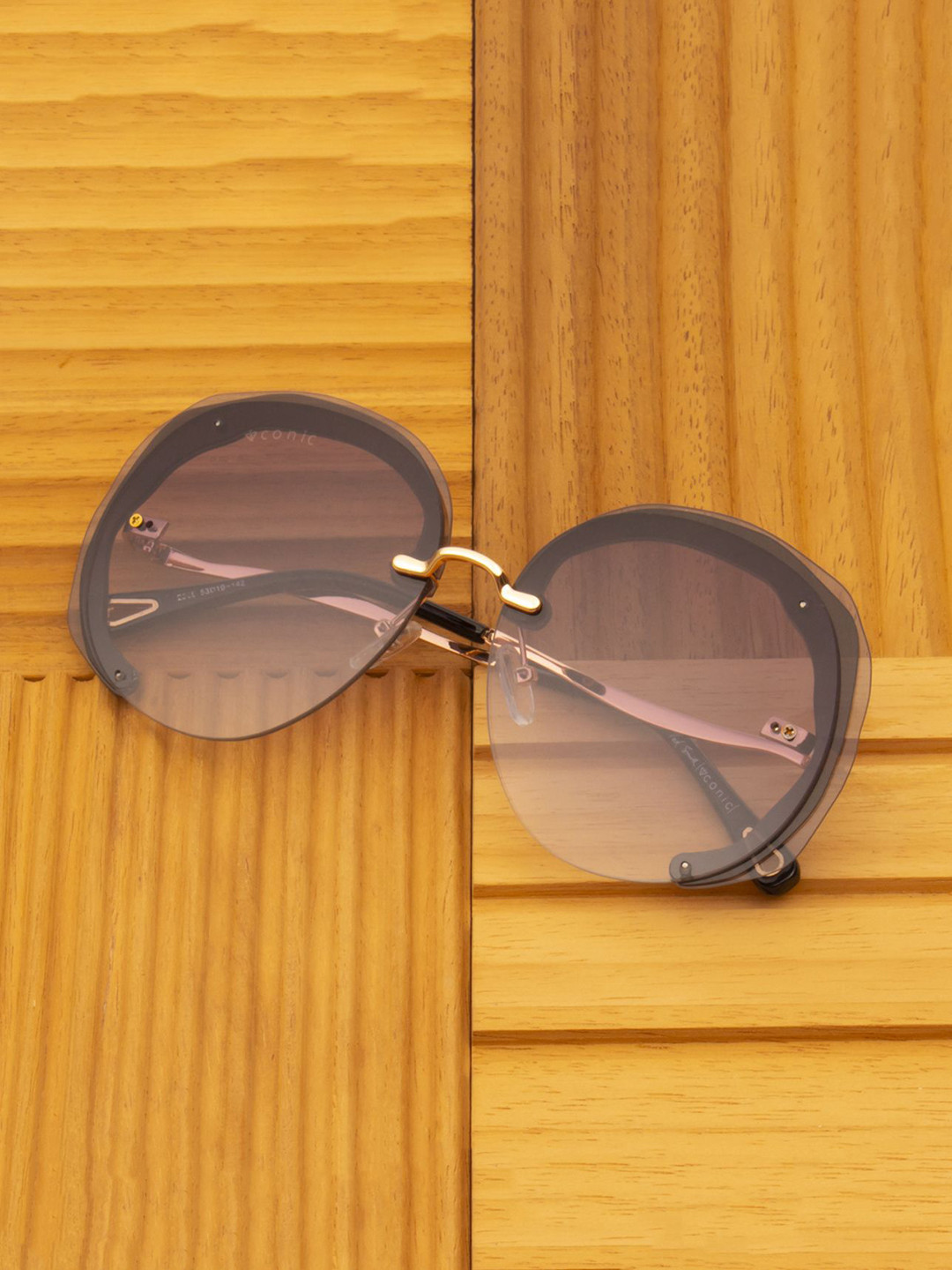 Ted Smith Unisex Square Sunglasses with UV Protected Lens LOTUS_C1