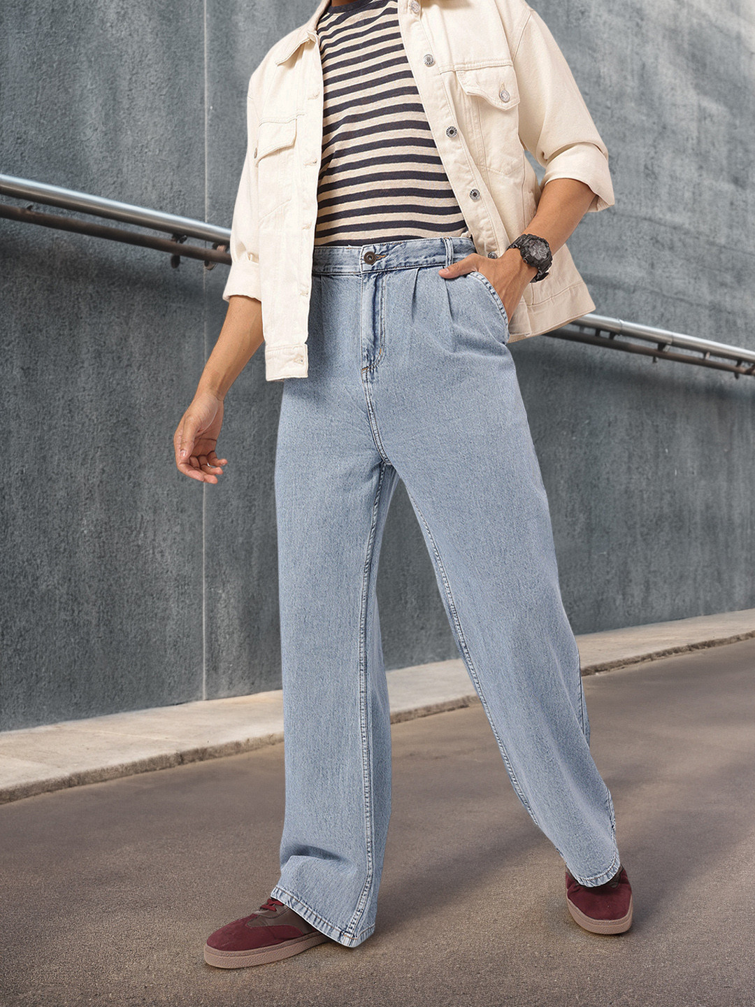 Kook N Keech Men Laid-Back Pleated Baggy Jeans