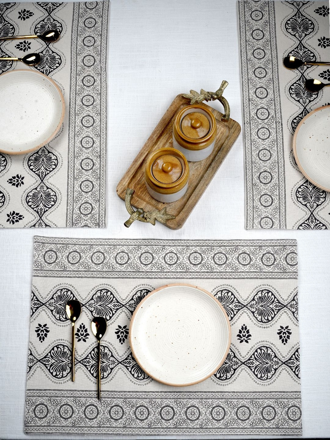 Ratan Cart Beige 6 Pieces Ethnic Motifs Printed Pure Cotton Rectangular Table Placemats