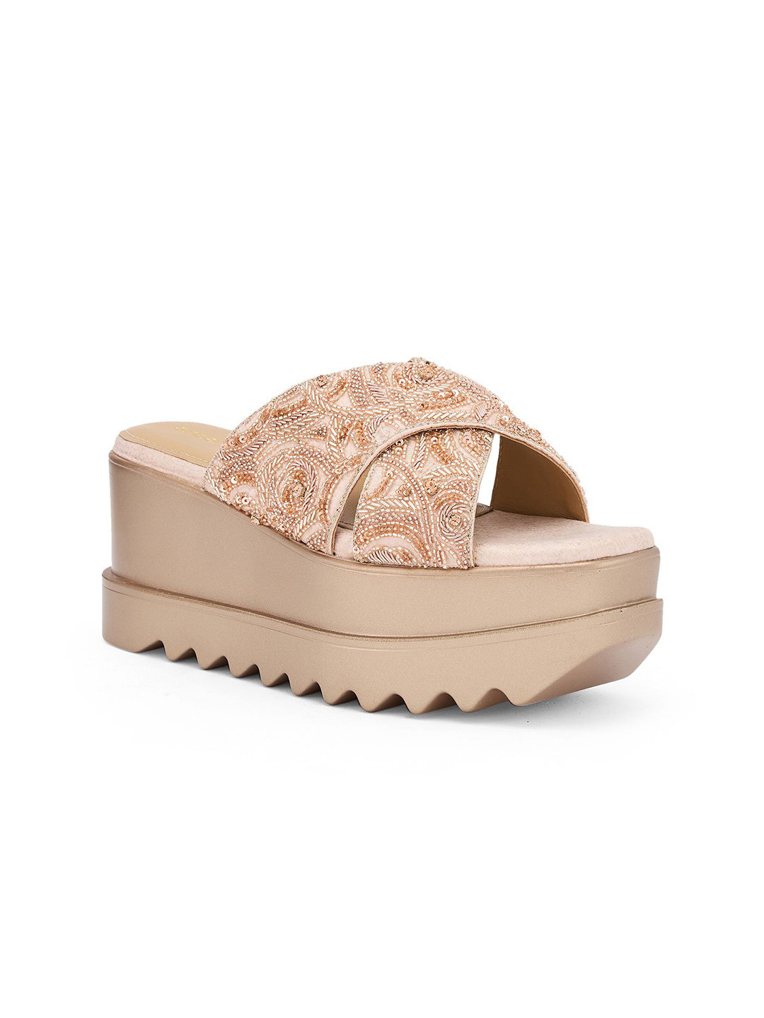 Anaar Women Embroidered Heels