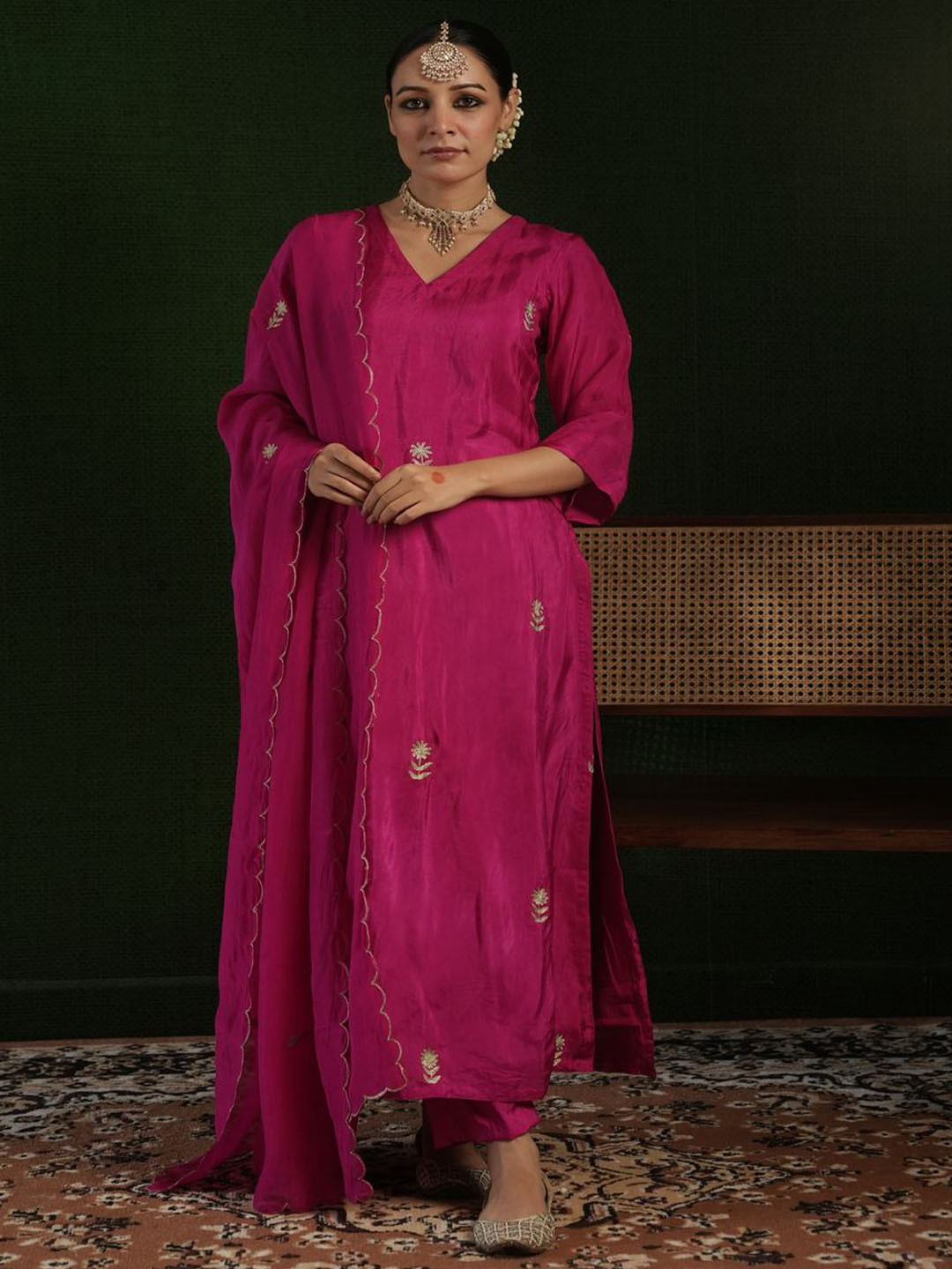 OneWe Floral Embroidered Aari Work V-Neck Pure Silk Straight Kurta With Trouser & Dupatta