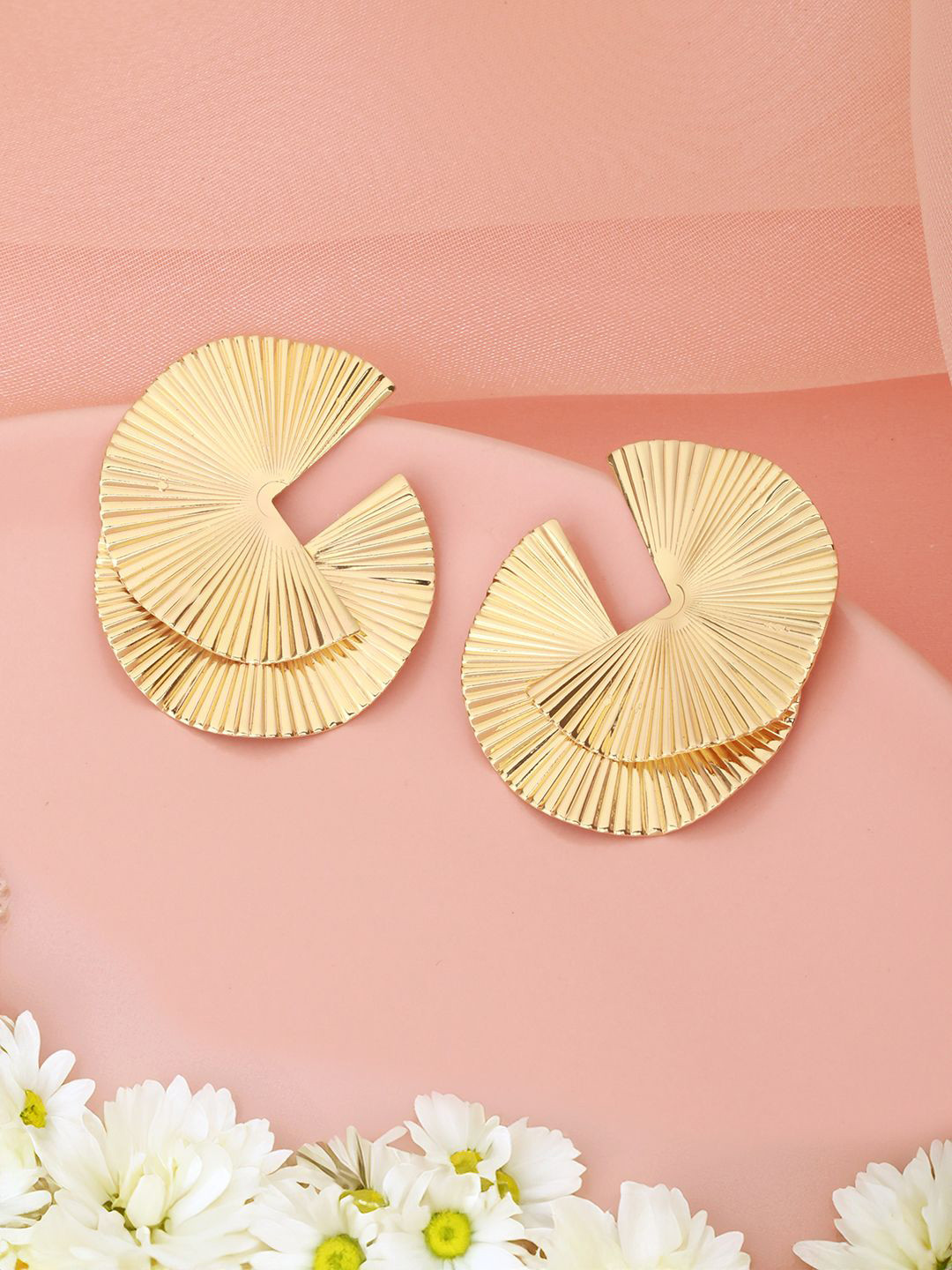 SARAF TRENDZ Gold Plated Fan Shaped Disc Anti-tarnish Stainless Steel Studs Earrings