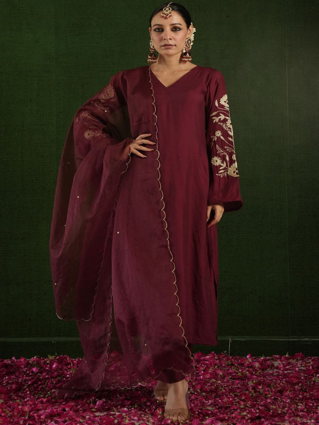 OneWe Thread Work V-Neck Chanderi Silk Straight Kurta With Trouser & Dupatta