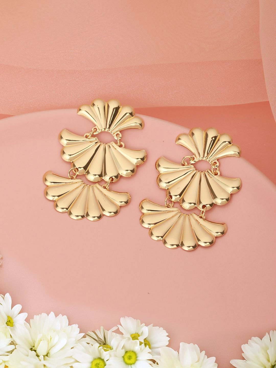 SARAF TRENDZ Gold Plated Shell Shaped Anti-tarnish Stainless Steel Drop Earrings