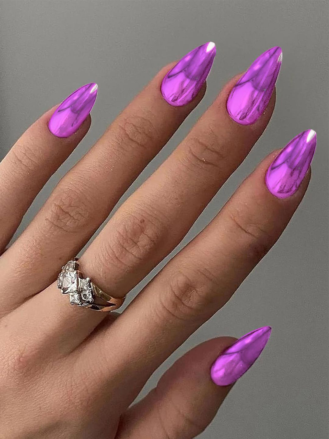 PRIVIU Set Of 12 Reusable Chromatic Fake Nails With Application Kit - Metallic Pink F05E