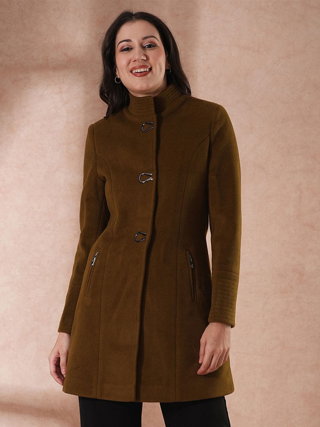 Globus Women Tailored Fit Single-Breasted Winter Wear Overcoat