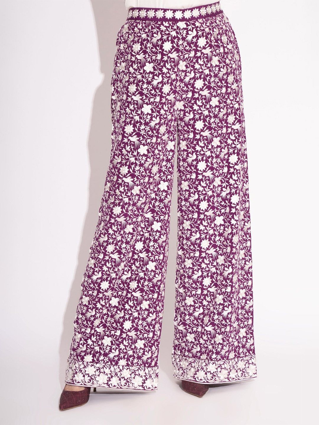 HOUSE OF INARI Women Floral Printed Wide Leg Palazzos