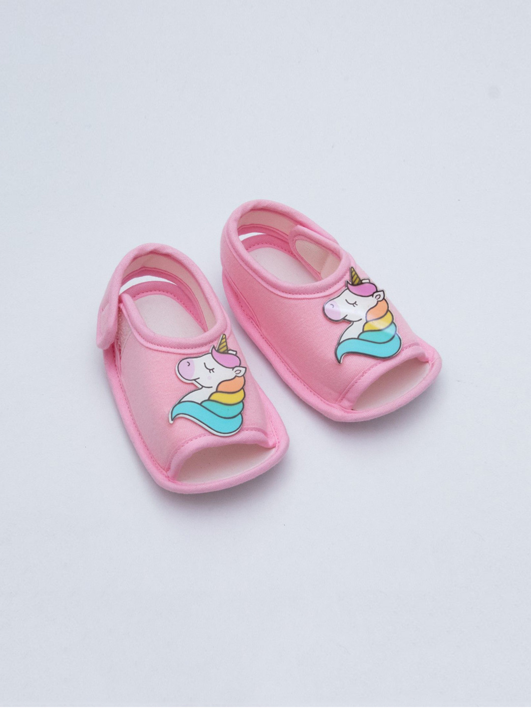 Daizy Girls Unicorn Printed Sneakers