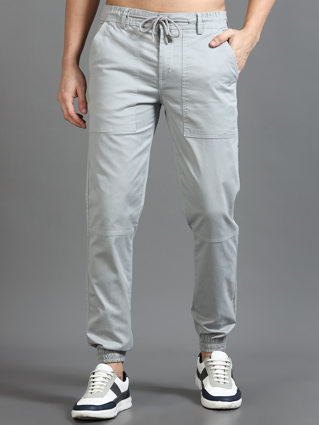 CARBONN CLOTH Men Mid-Rise Joggers Trousers