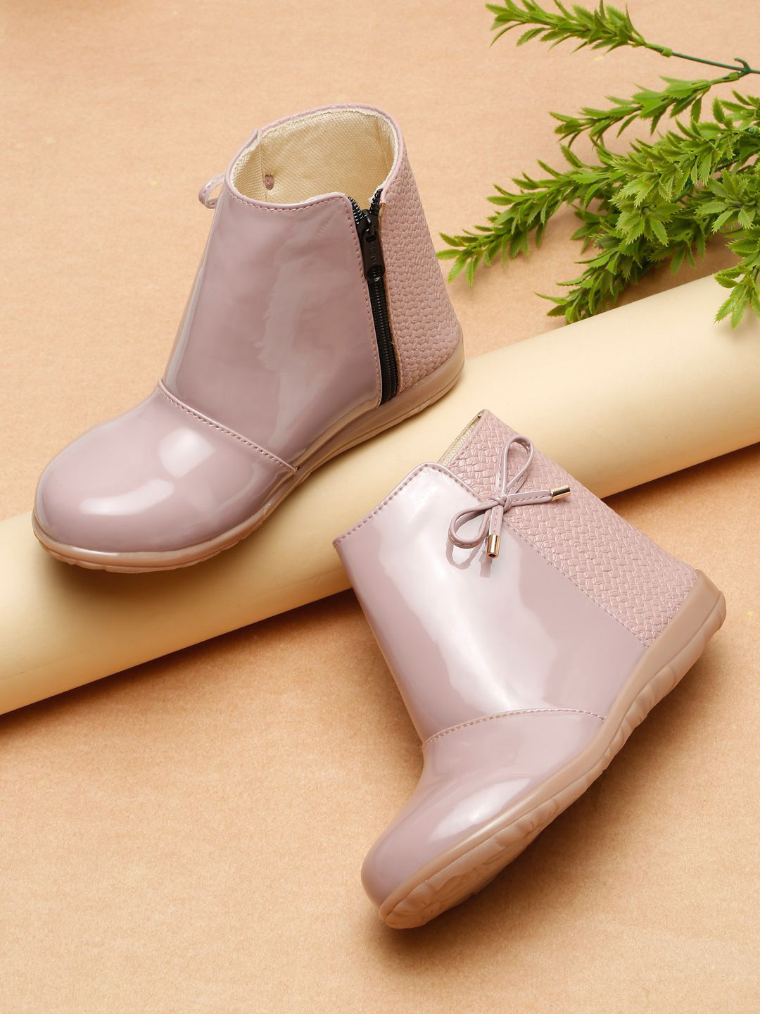 Tiny Bugs Girls Synthetic Winter Boots
