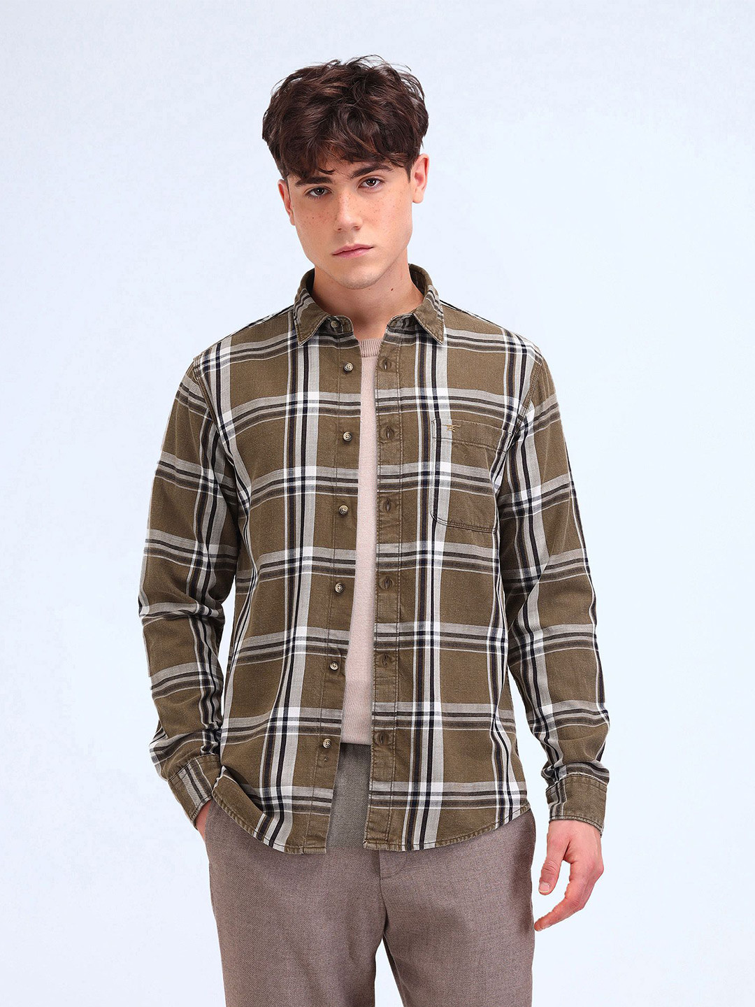 Flying Machine Men Spread Collar Tartan Checked Cotton Casual Shirt
