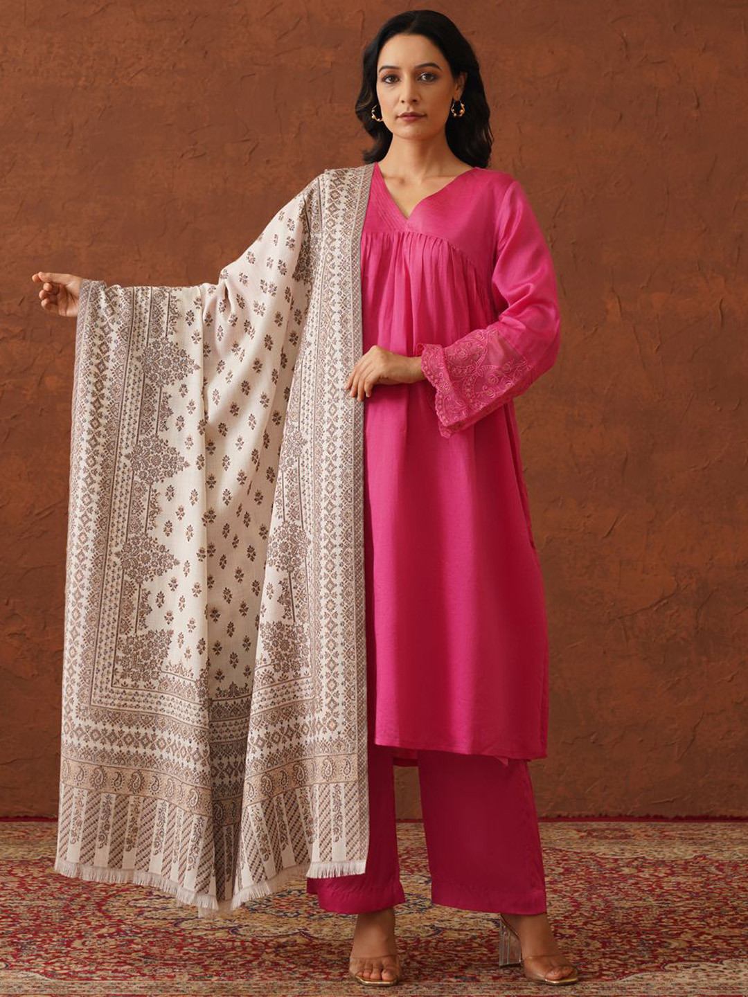INCHING INDIA Ethnic Motifs Woven Design Shawl