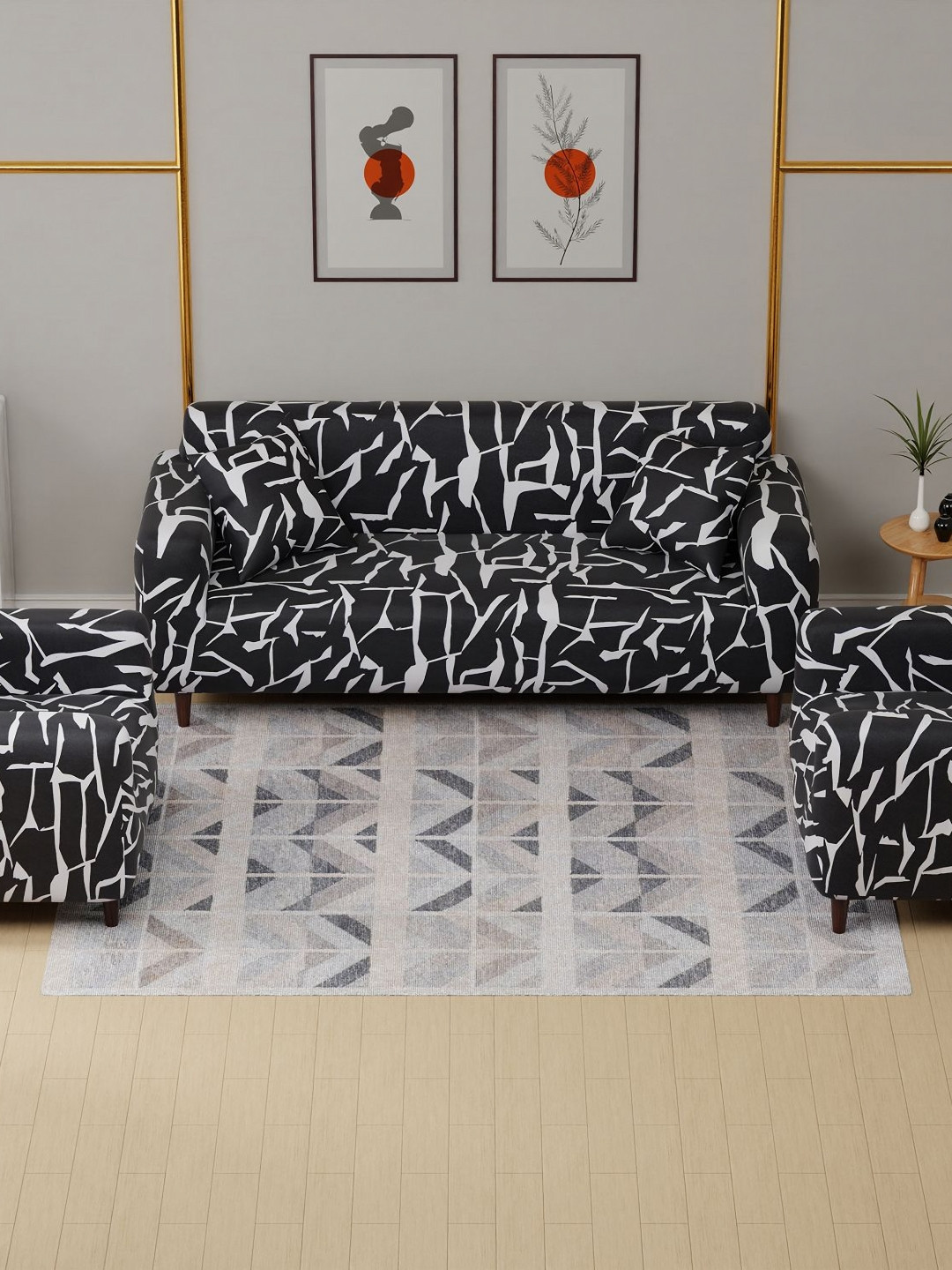 Lukzer Black & White Design 5 Seater Sofa Cover with 2 Cushion Cover