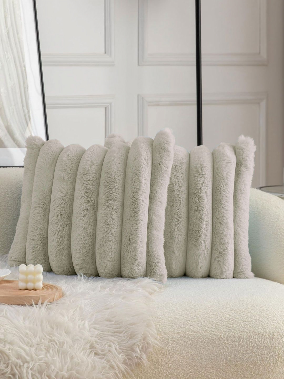 LUXEHOME INTERNATIONAL Self Design Polyester Quick-Dry 2 Pcs Cushion Covers -15.7x15.7In