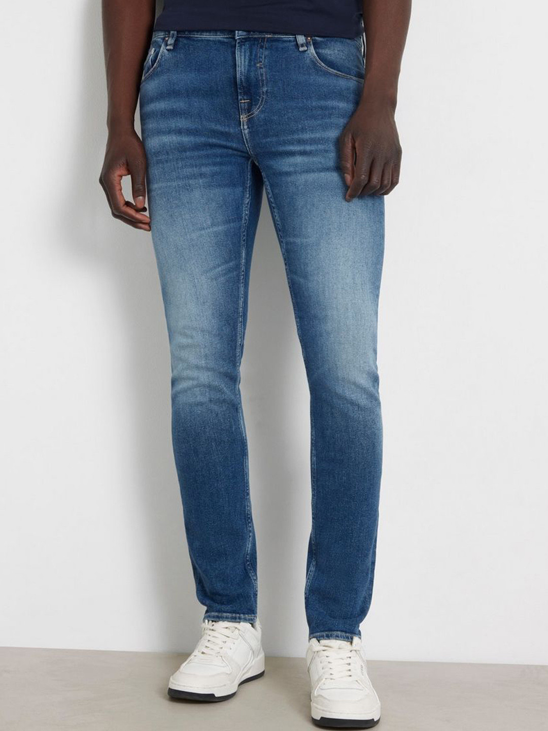 GUESS Men Cotton Super Skinny Fit Light Fade Casual Jeans