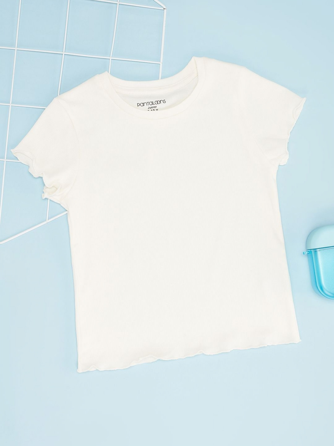 Pantaloons Junior Girls Raw Edge T-shirt