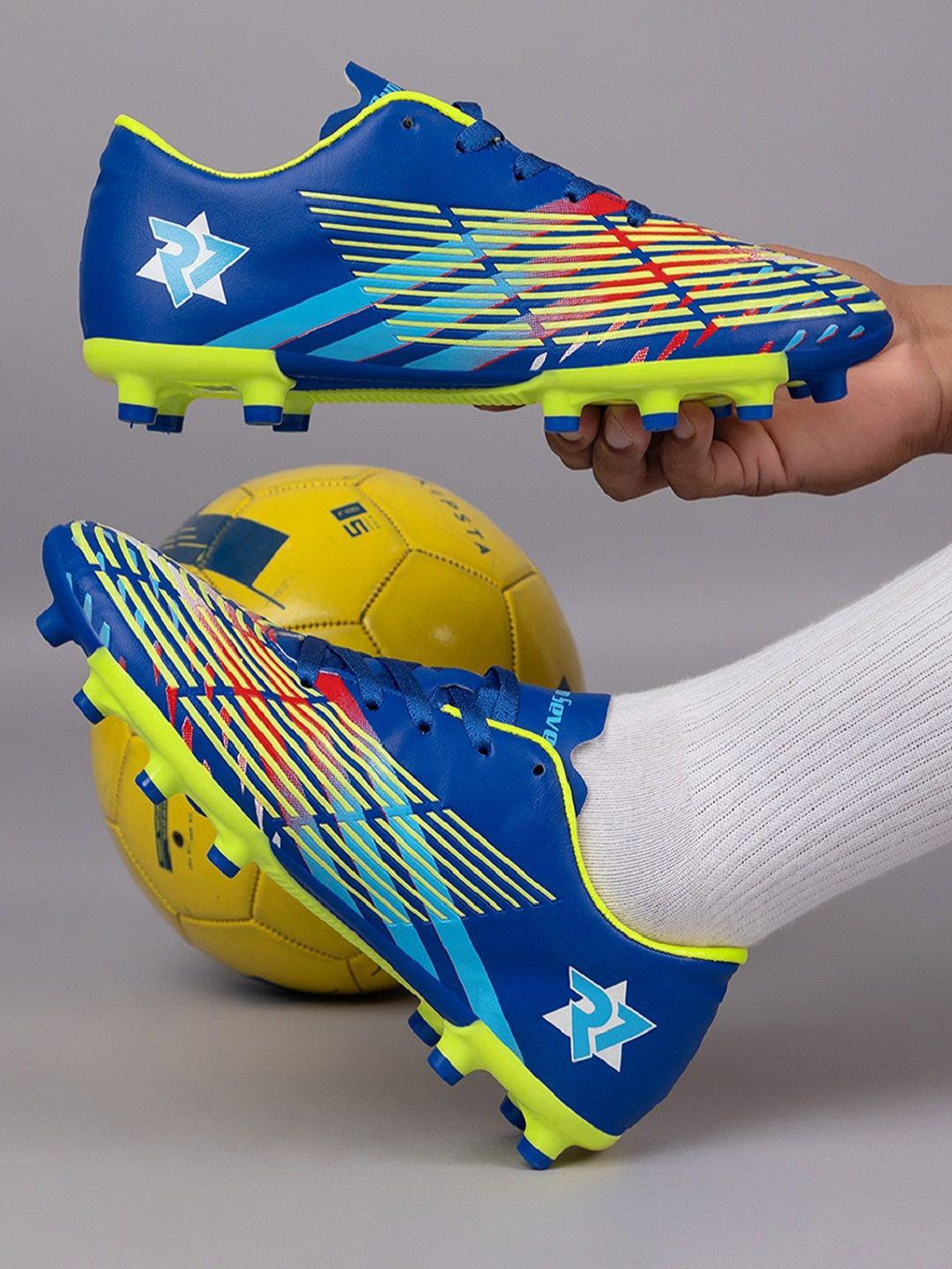 RUN SEVEN Men Memory Foam Lace-Ups Football Non-Marking Shoes