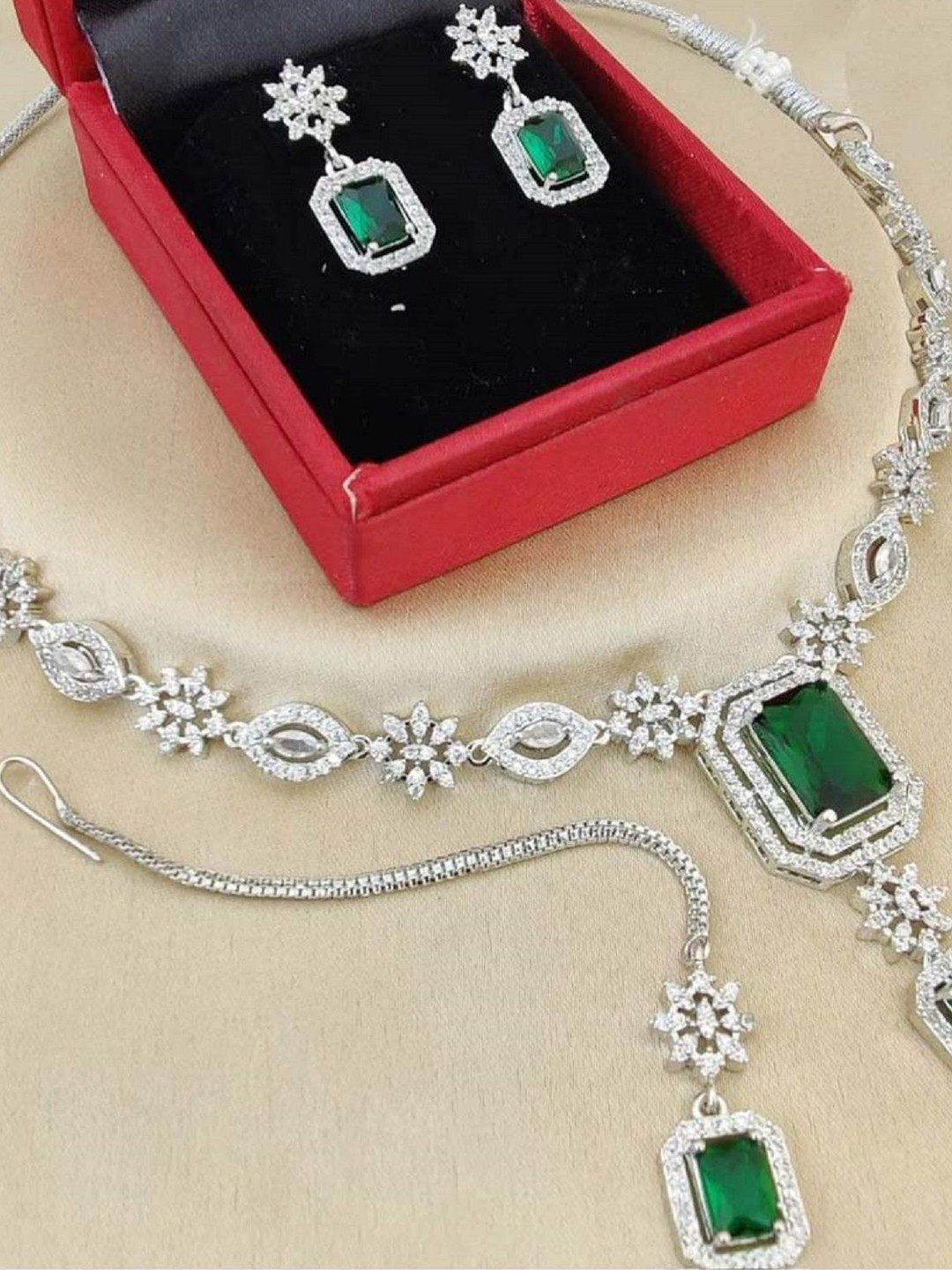 Ladymania Silver-Plated American Diamond Stone-Studded Jewellery Set
