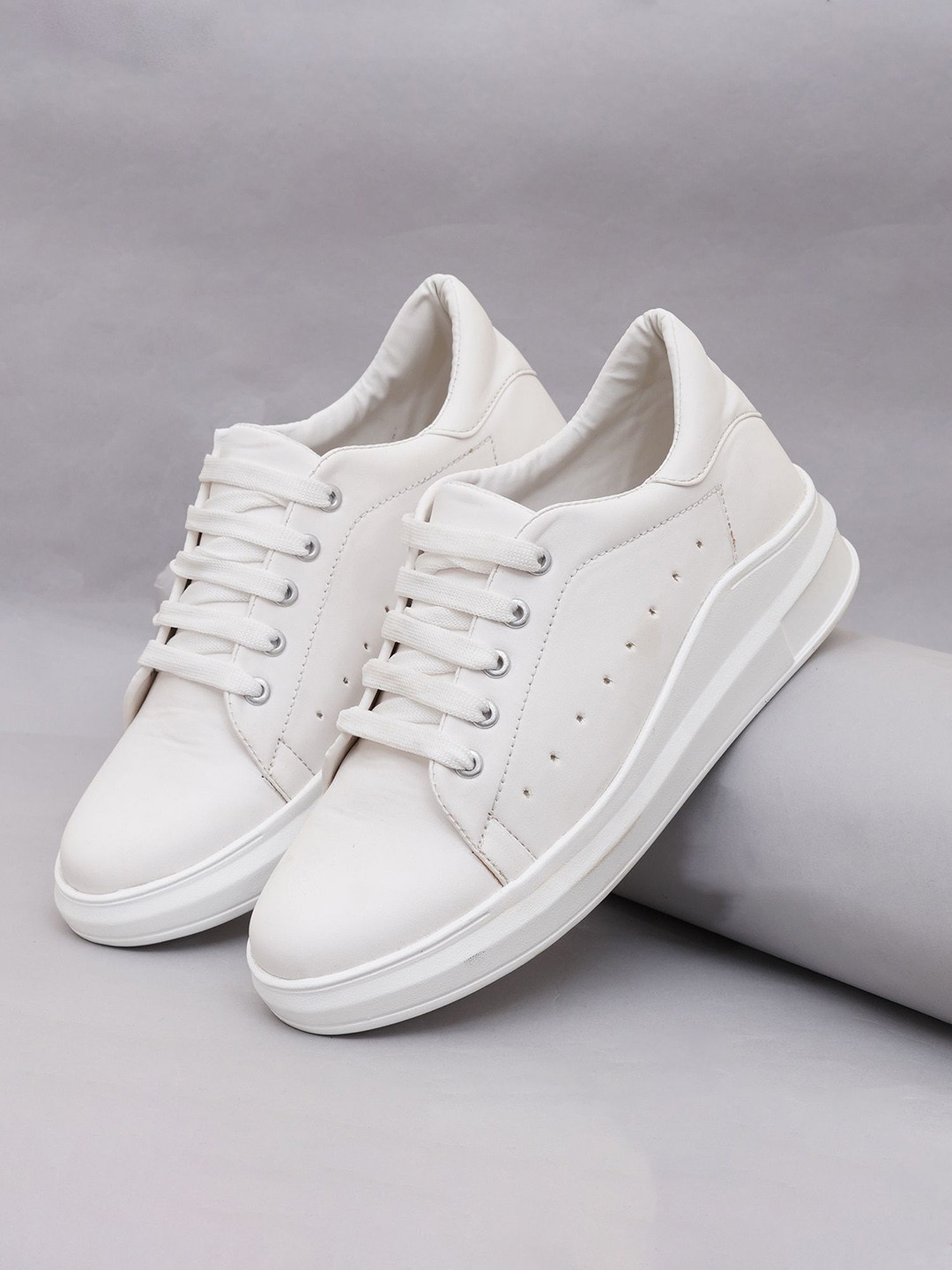 PLANET WALK Women Lace-Ups  Sneakers