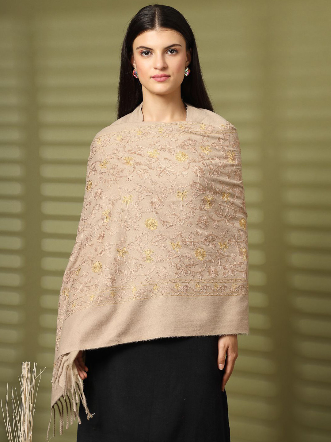 Mafadeny Women Floral Embroidered Winter Stylished Stole
