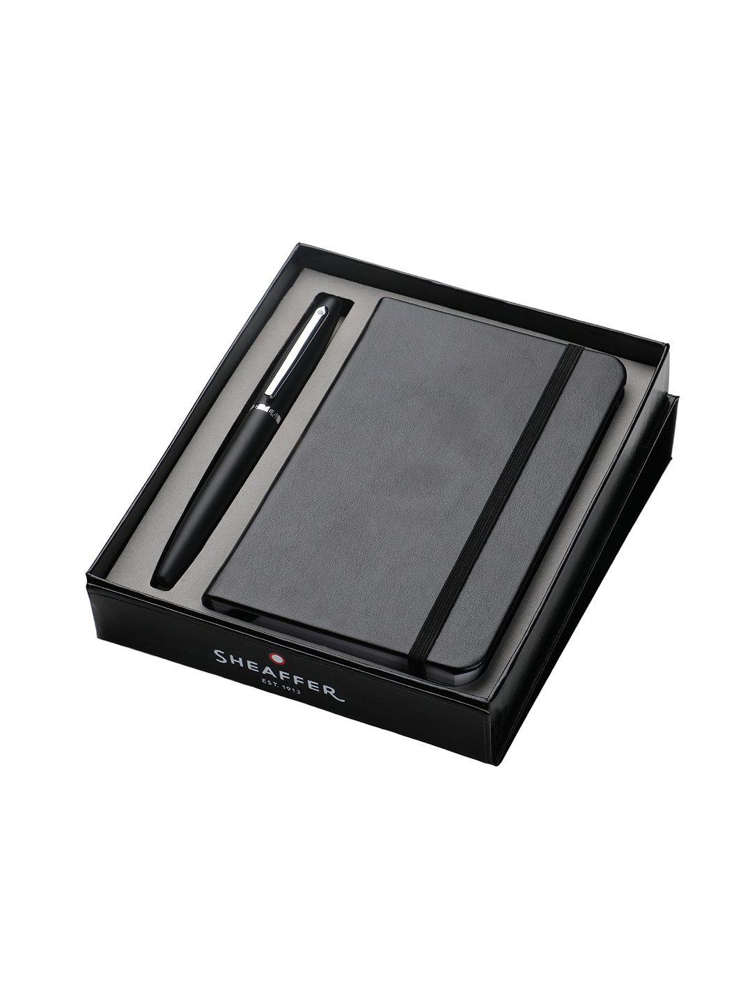 Sheaffer Black with Chrome Trim G9405 VFM Medium Nib Fountain Pen With Notebook Giftset