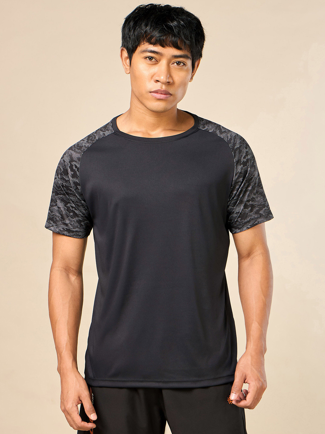 CULT Men Moisture Wicking Abstract Printed Round Neck T-shirt