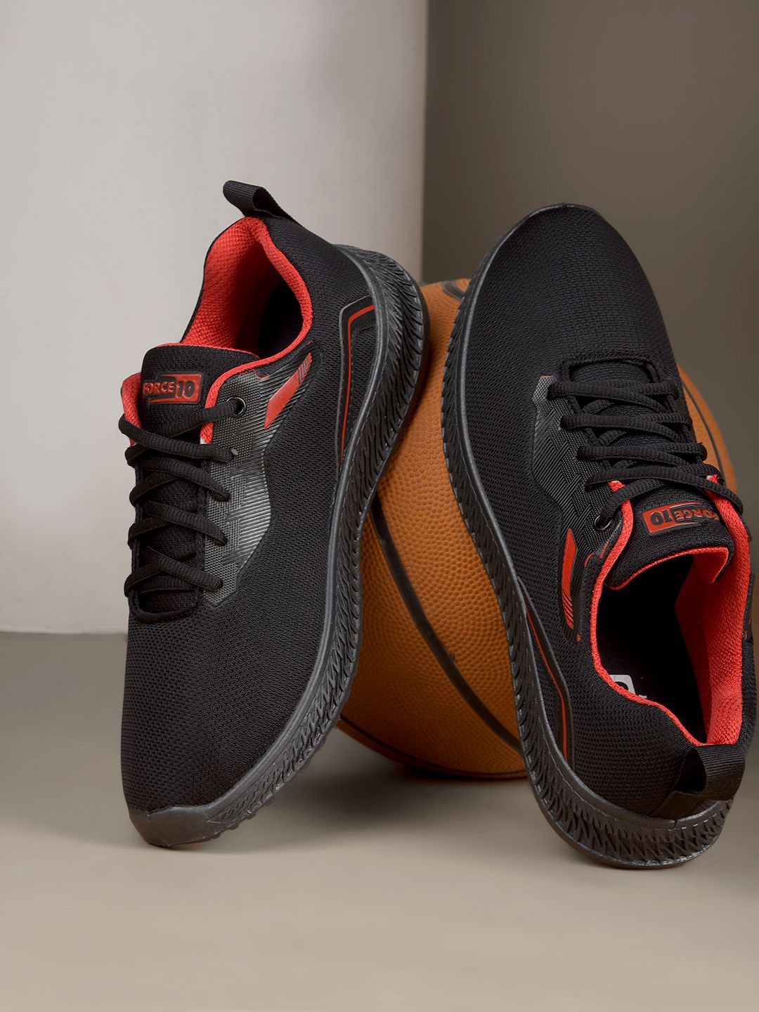 Liberty Oslo M1 E Men Colourblocked Sports Running Shoes