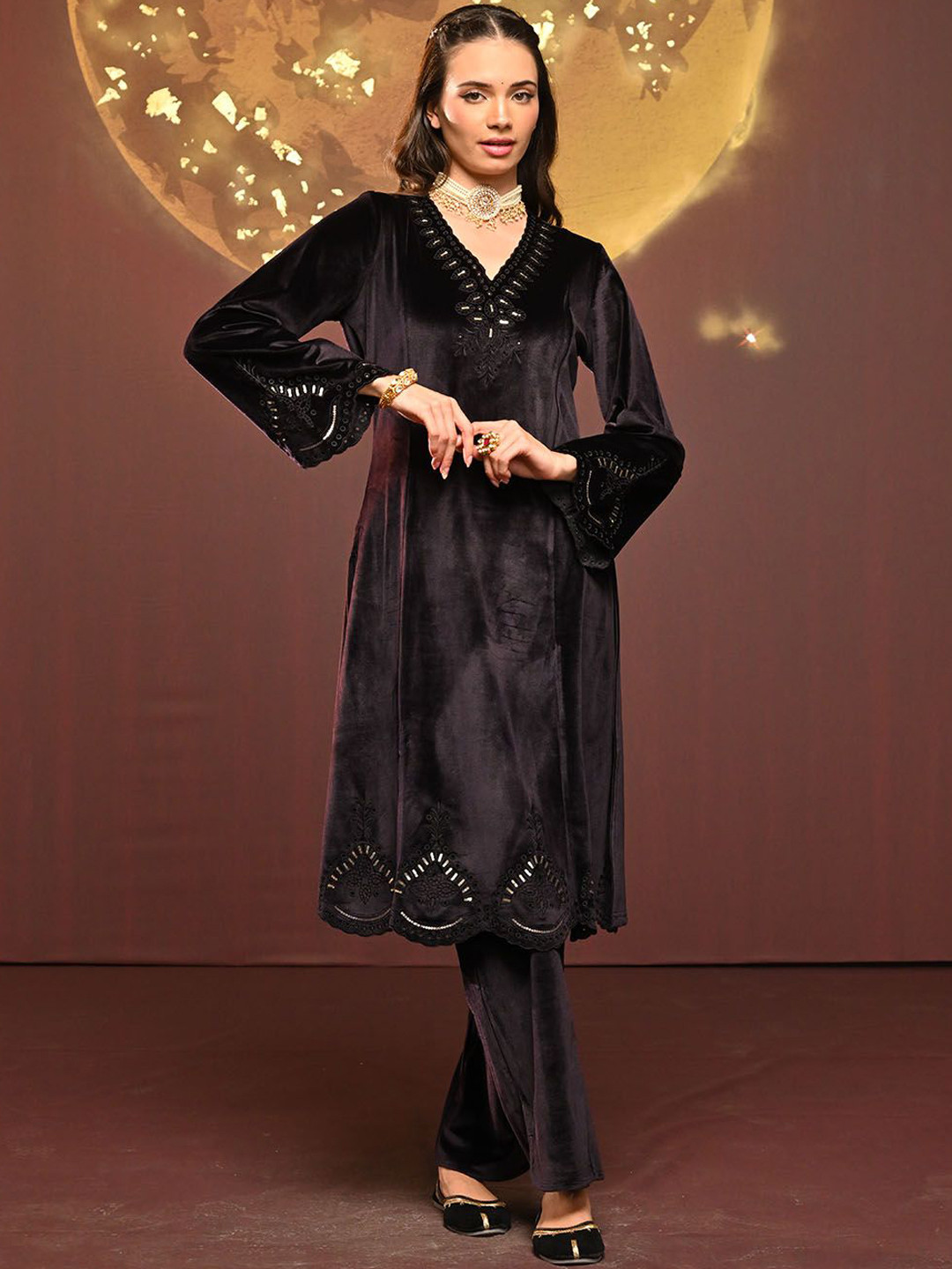 Lakshita V-Neck Embroidered Velvet Tunic With Trousers