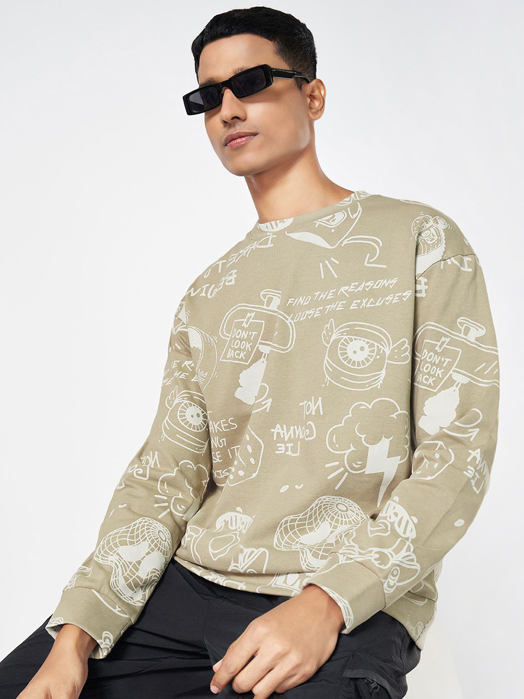 Street 808 by Pantaloons Men Graphic Printed Pure Cotton Long Sleeve Sweatshirt