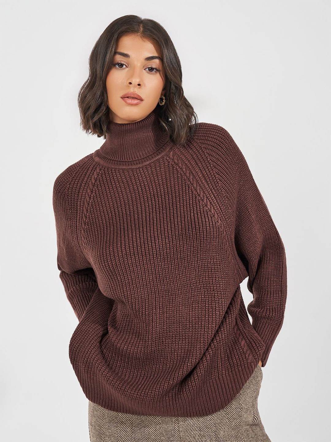 Styli Women Chunky Knit Turtle Neck Boxy Fit Sweater