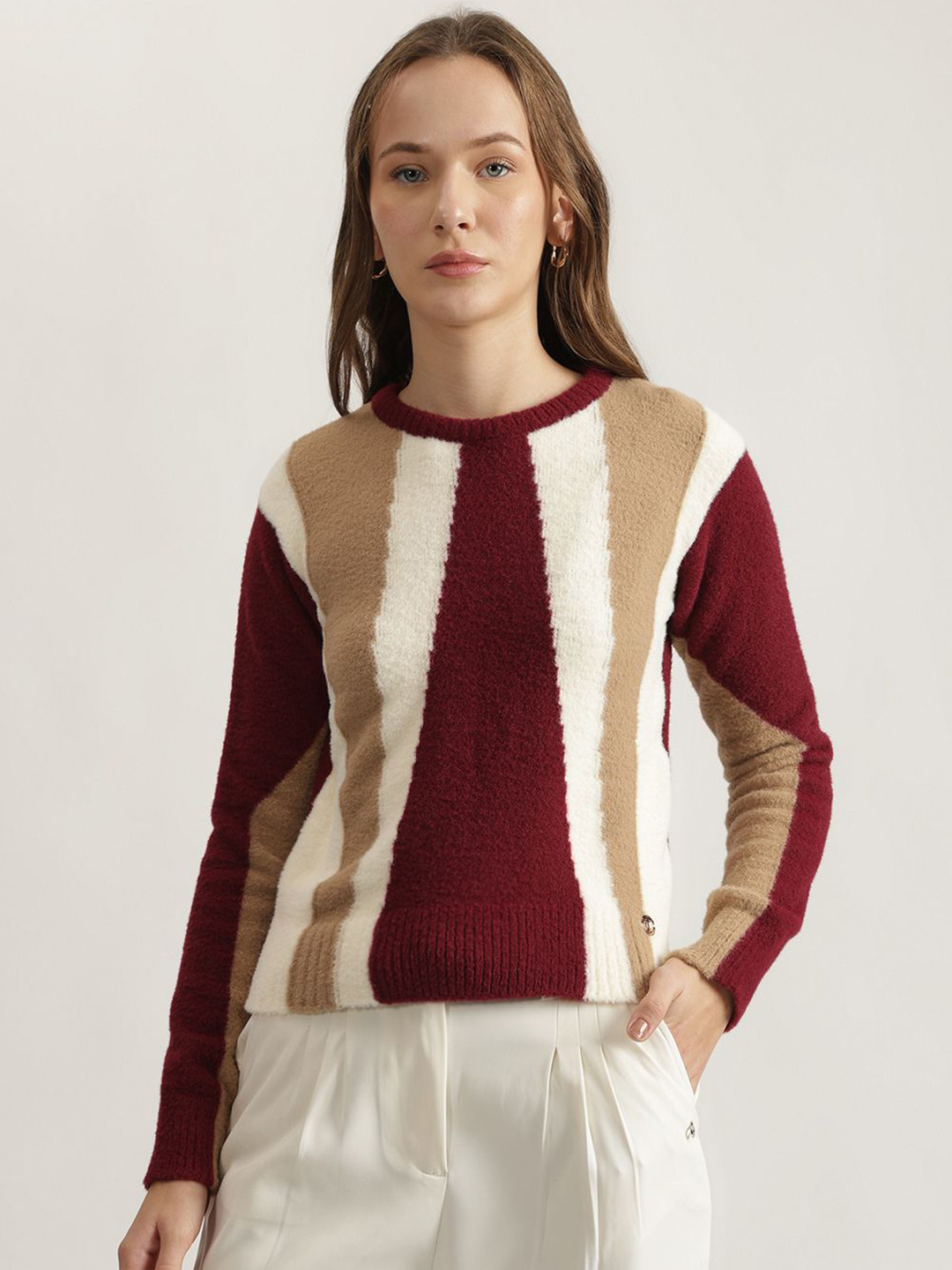 Iconic Womens Colourblocked knitted Pullover