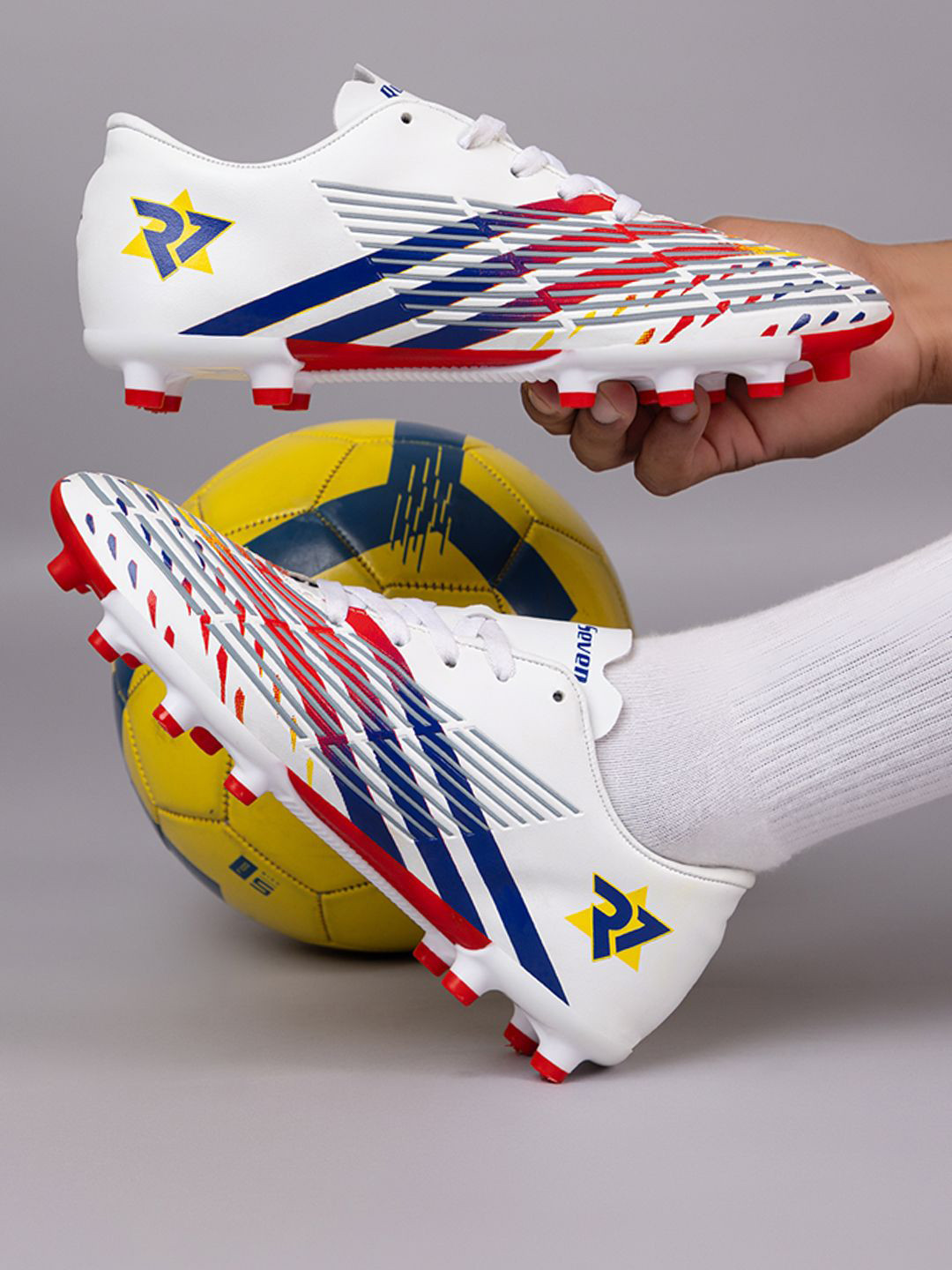 RUN SEVEN Men Lace-Ups Football Non-Marking Shoes