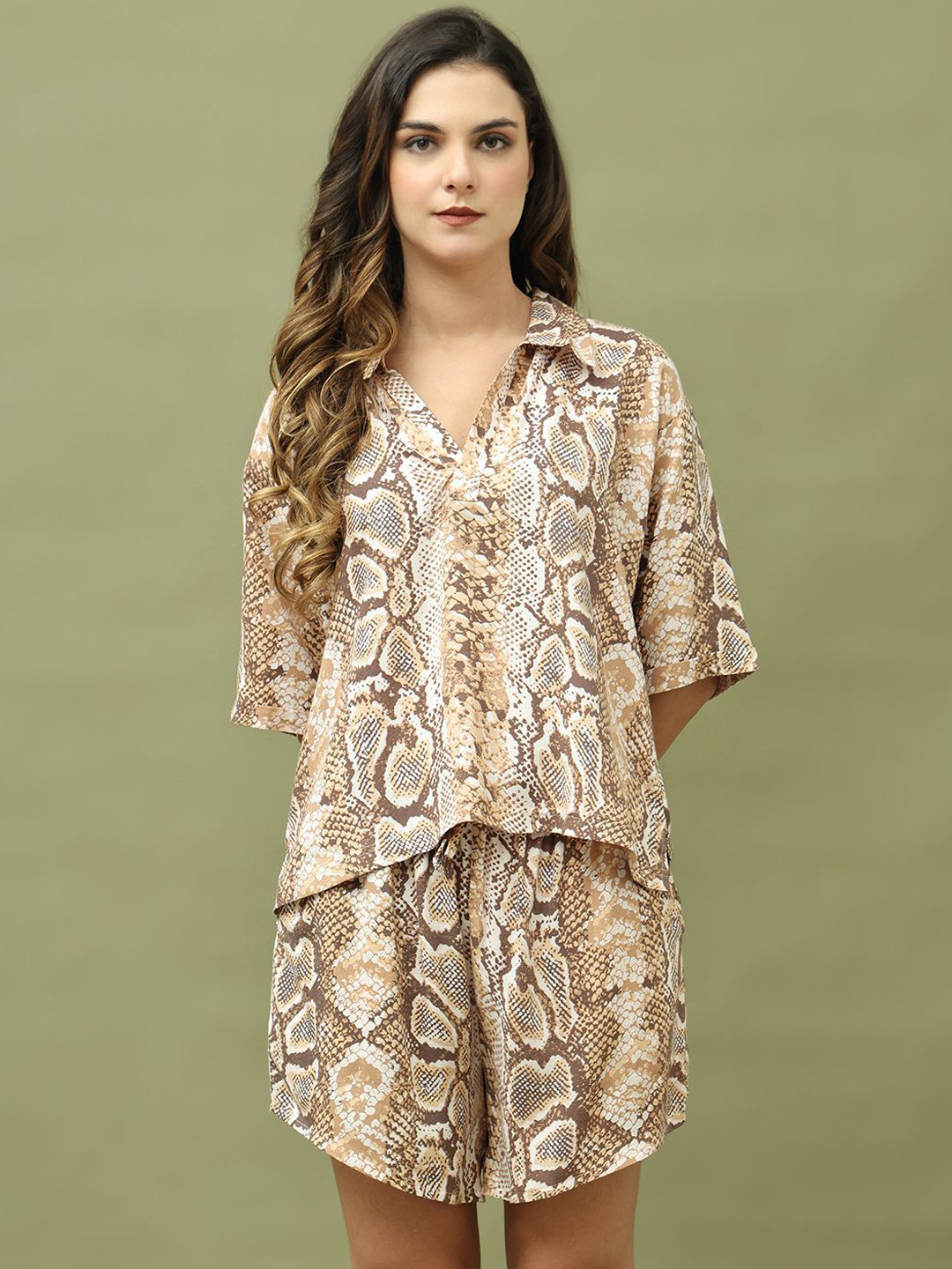 TAG 7 Women Pure Cotton Printed Shirt Collar Short Sleeves Night suit