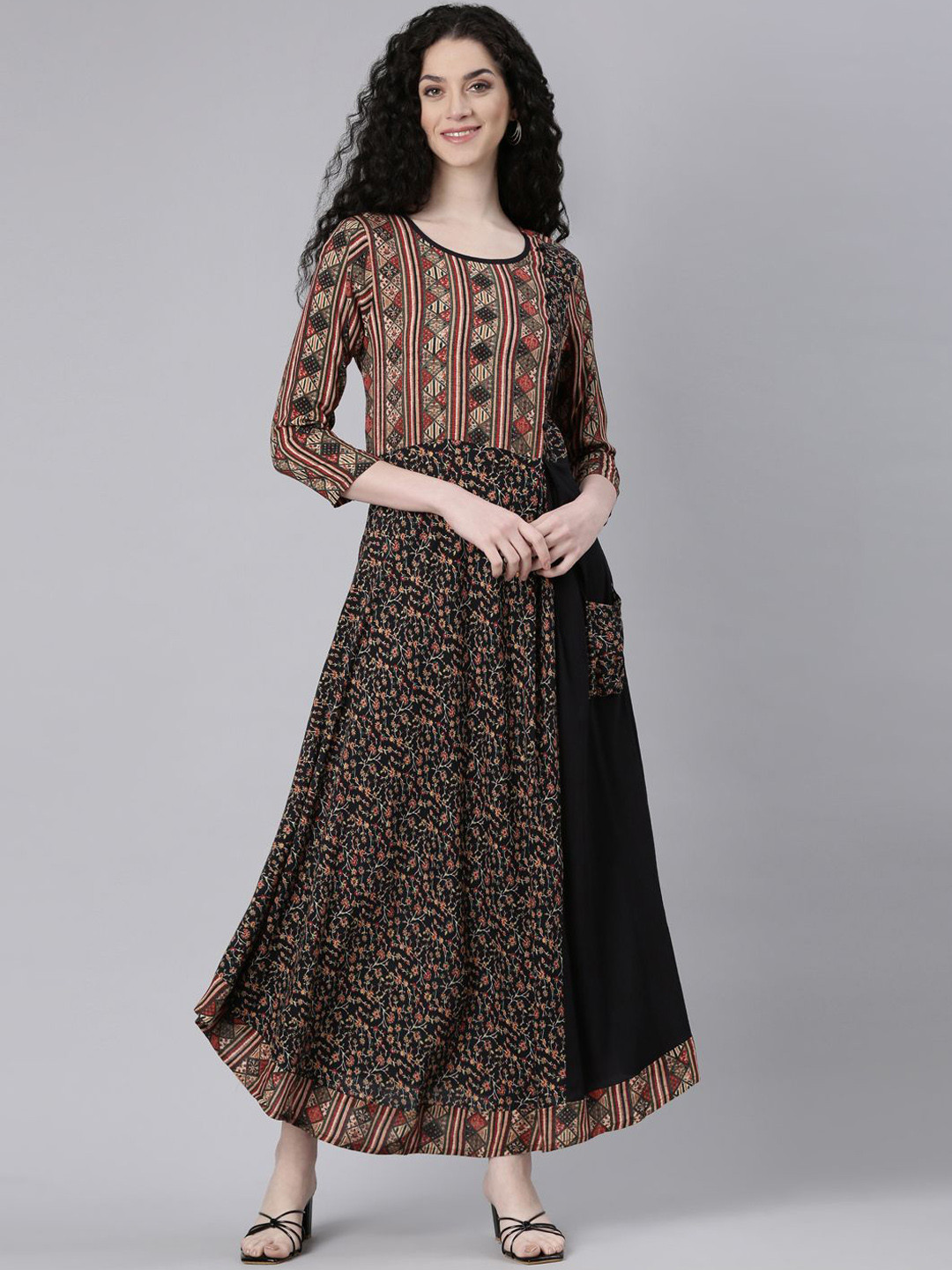 Souchii Women Ethnic Printed High-Low Ethnic Dresses