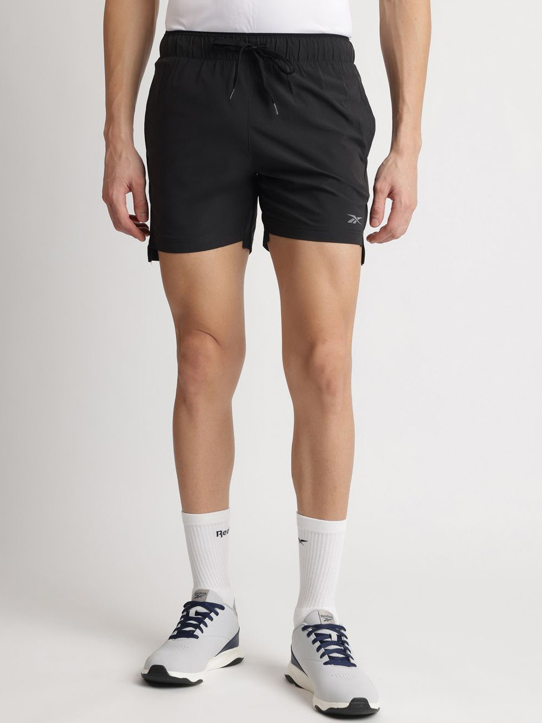 Reebok Men Day Run Mid-Rise Regular Fit Sports Shorts