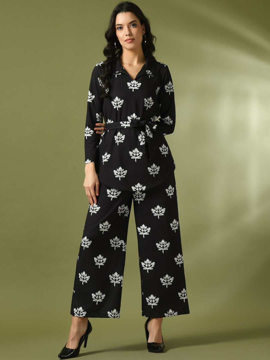 Roadster Black Floral Printed Shirt Collar Long Sleeves Top With Palazzo