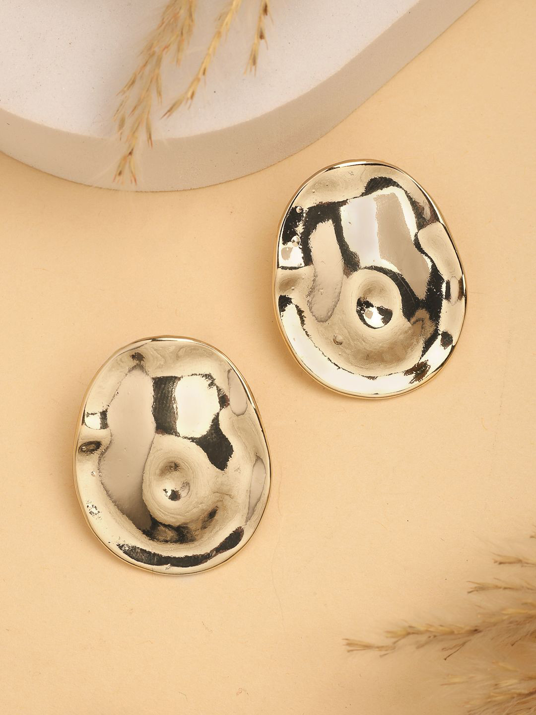 NVR Gold-Plated Oval Shape Studs