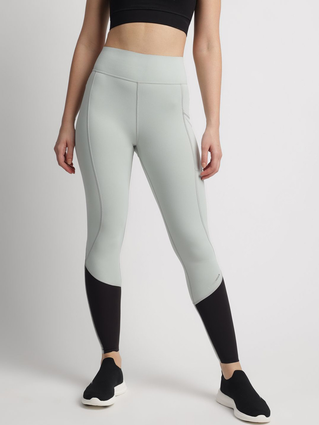 Reebok Women Color-Blocked High-Rise Tights