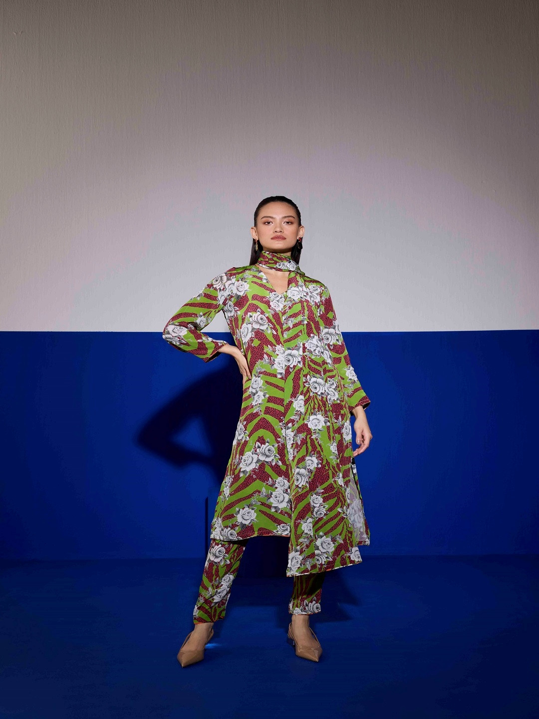 SIL SILA Floral Printed V-Neck Straight Kurta With Trouser & Dupatta