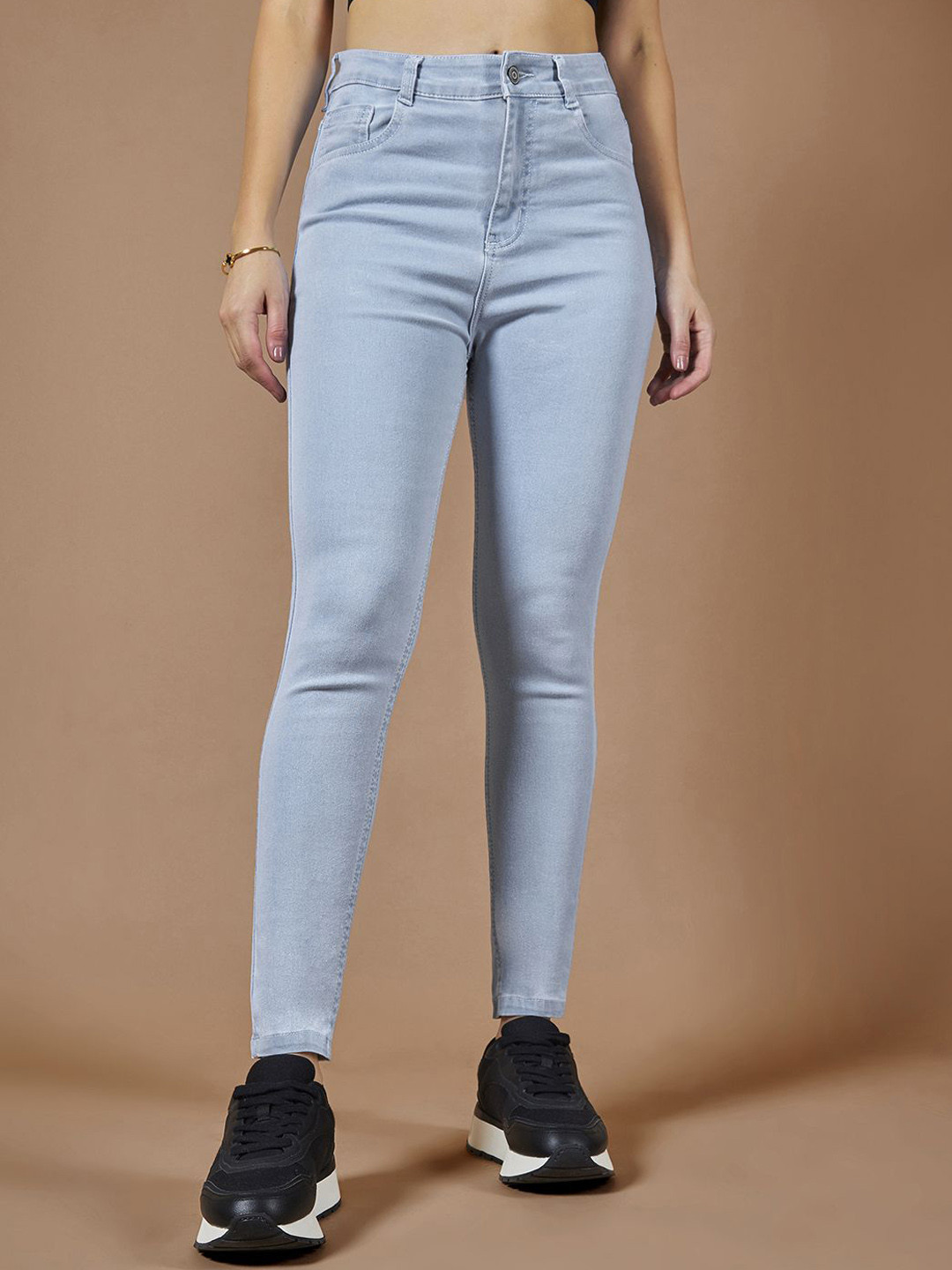 Roadster Women Skinny Fringed Hemline Detailing High Rise Ice Wash Stretchable Denim Jeans