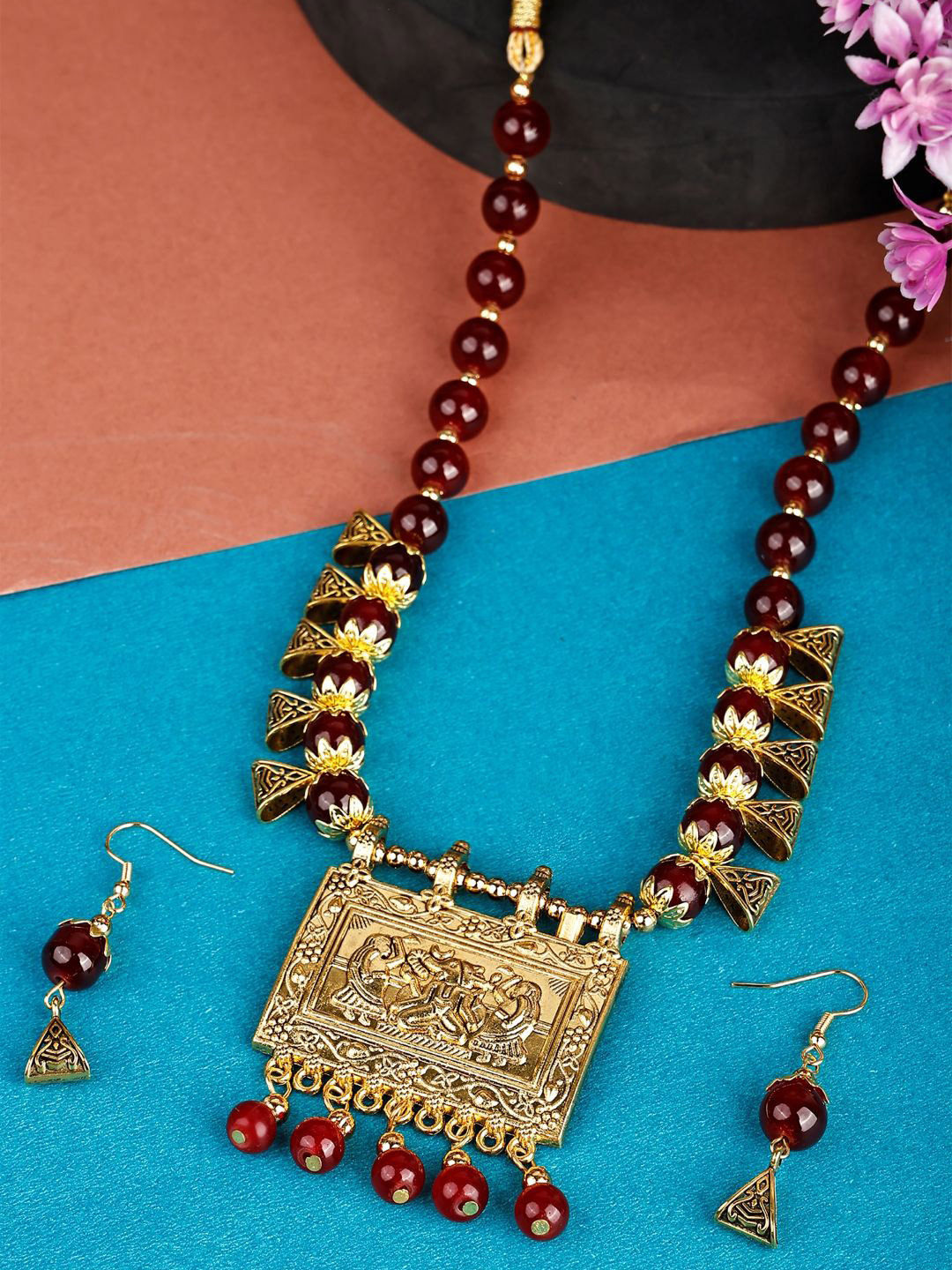 SUNHARI Gold-Plated Pearls Beaded Ganesha Jewellery Set