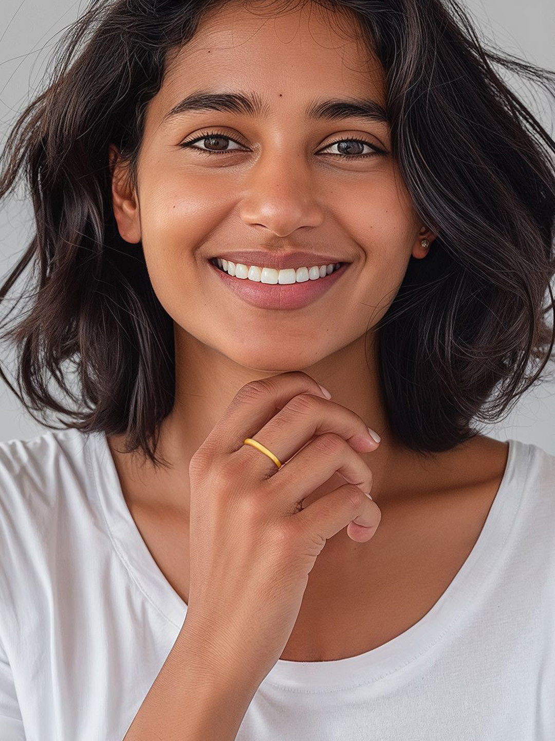 Trisu 925 Sterling Silver Gold-Plated Vermeil Eternity Finger Ring