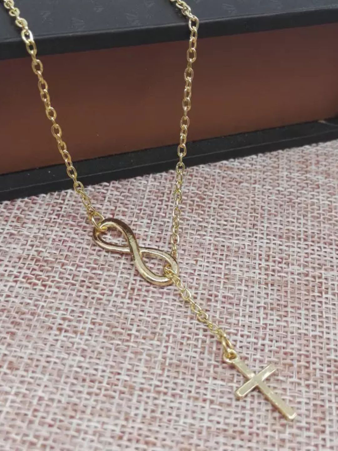 Pinapes Unisex Set Of 2 Gold-Plated Dinosaur and Cross Minimal Necklaces