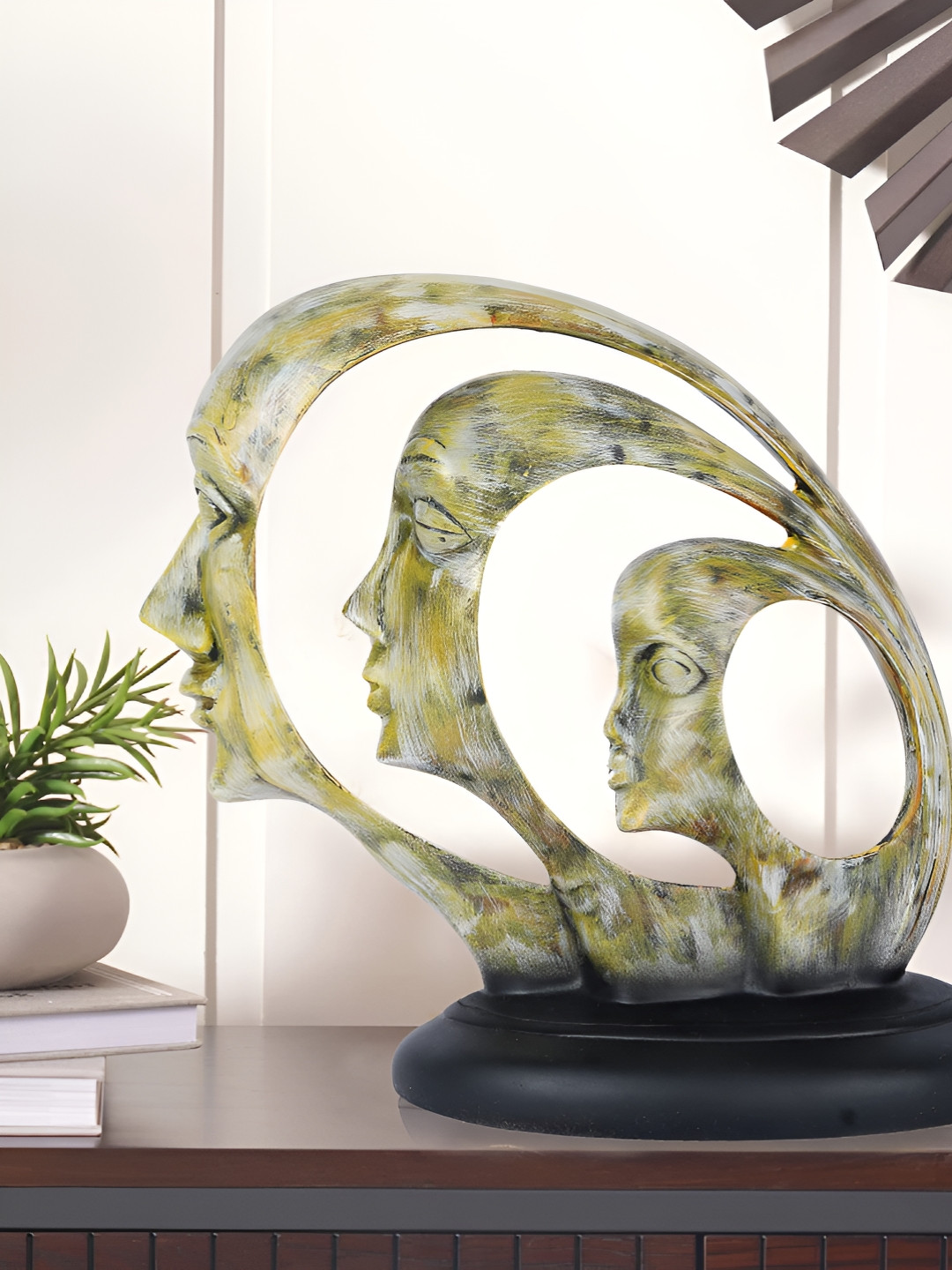 Zart Beige Polyresin Matte Living Room Small Showpiece - 3.9 Inches