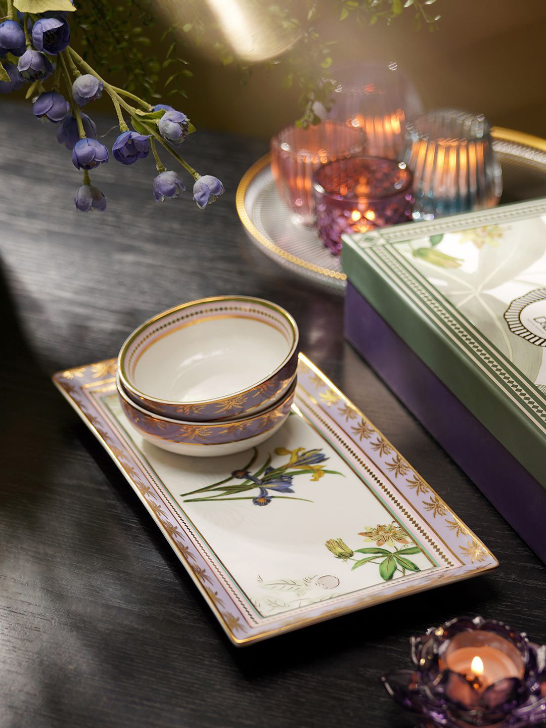 Pure Home and Living Purple & White 3 Pieces Food Platter With Bowls