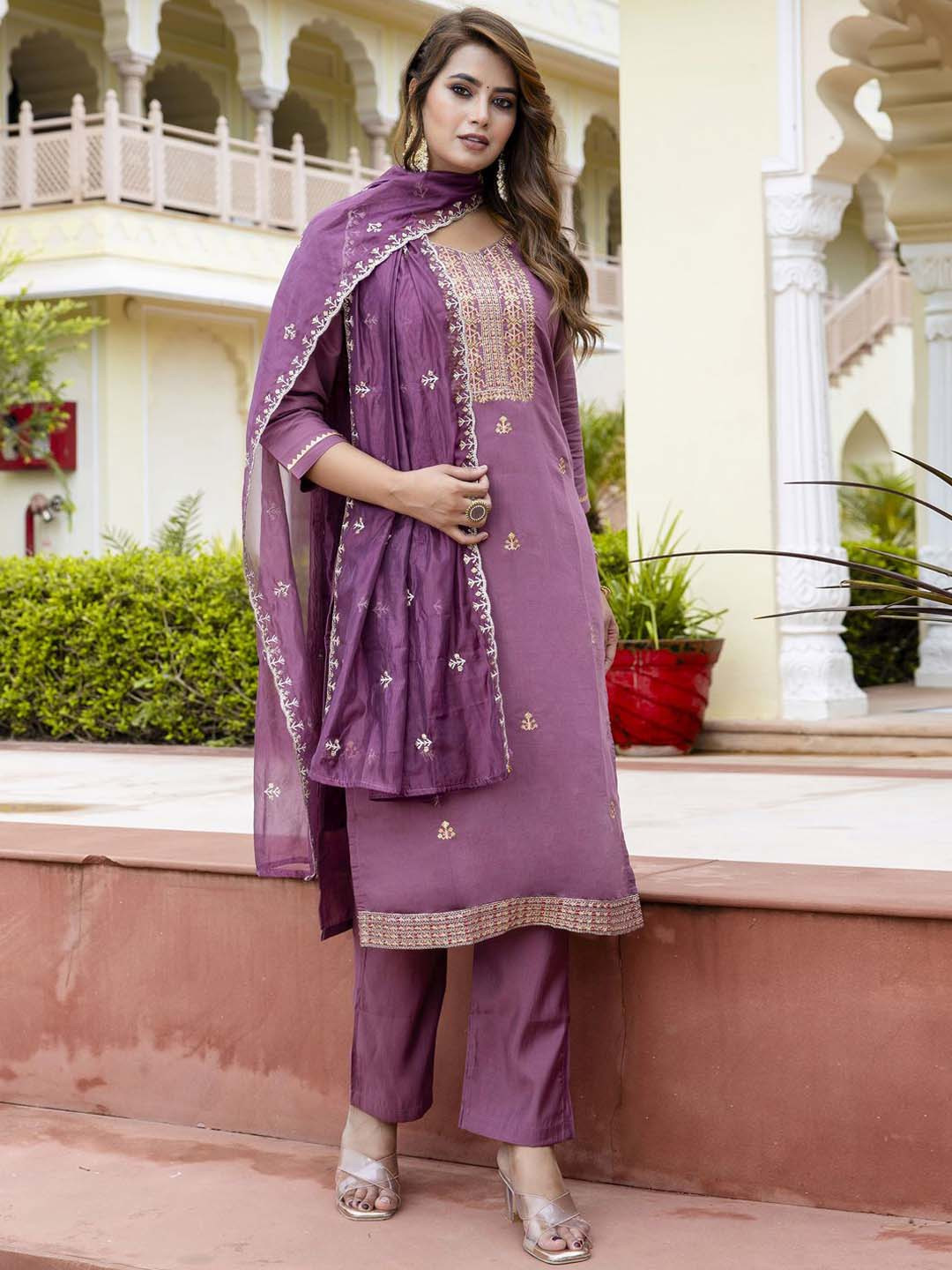 VredeVogel Floral Embroidered Regular Sequin Work Kurta With Trouser With Dupatta